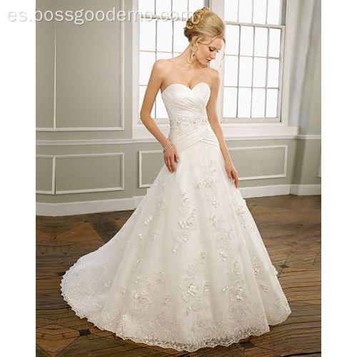 A-LINE Sweetheart Strapless Satin Organza Capilla Capilla Train Beading Vestido de novia con volantes